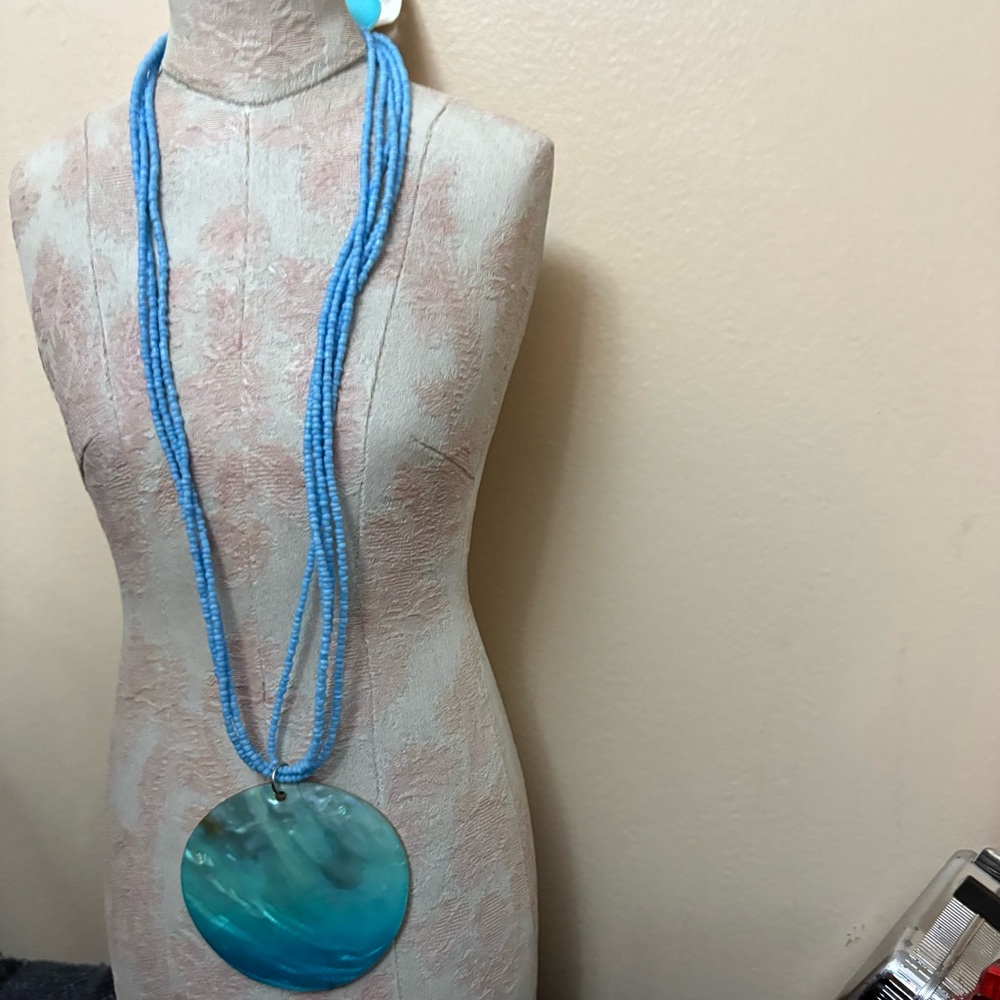 Blue Beaded Necklace with Shell Pendant and earrings